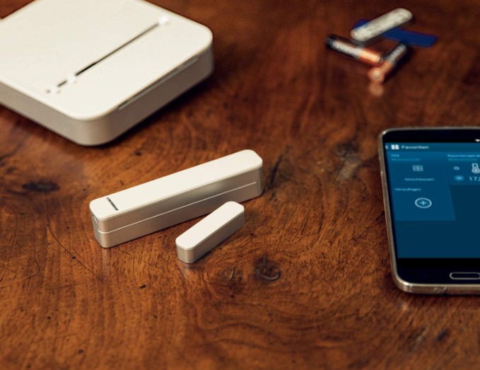 What is a Smart Contact Sensor? Smart Tech Stuff